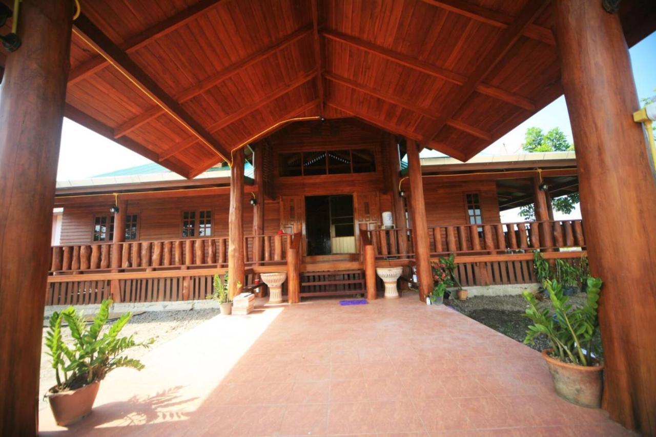 Ban Chang Klang Na Nong ap Chang Esterno foto